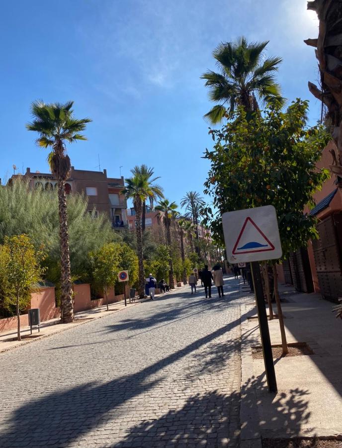 Appartement Spacieux A 150M Des Jardins Majorelle Марракеш Екстер'єр фото